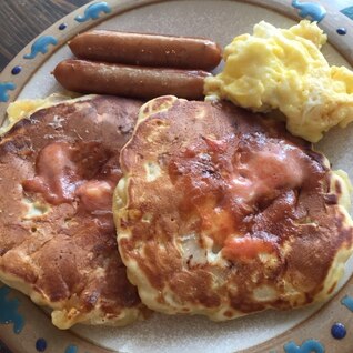 お腹満足、お食事パンケーキ